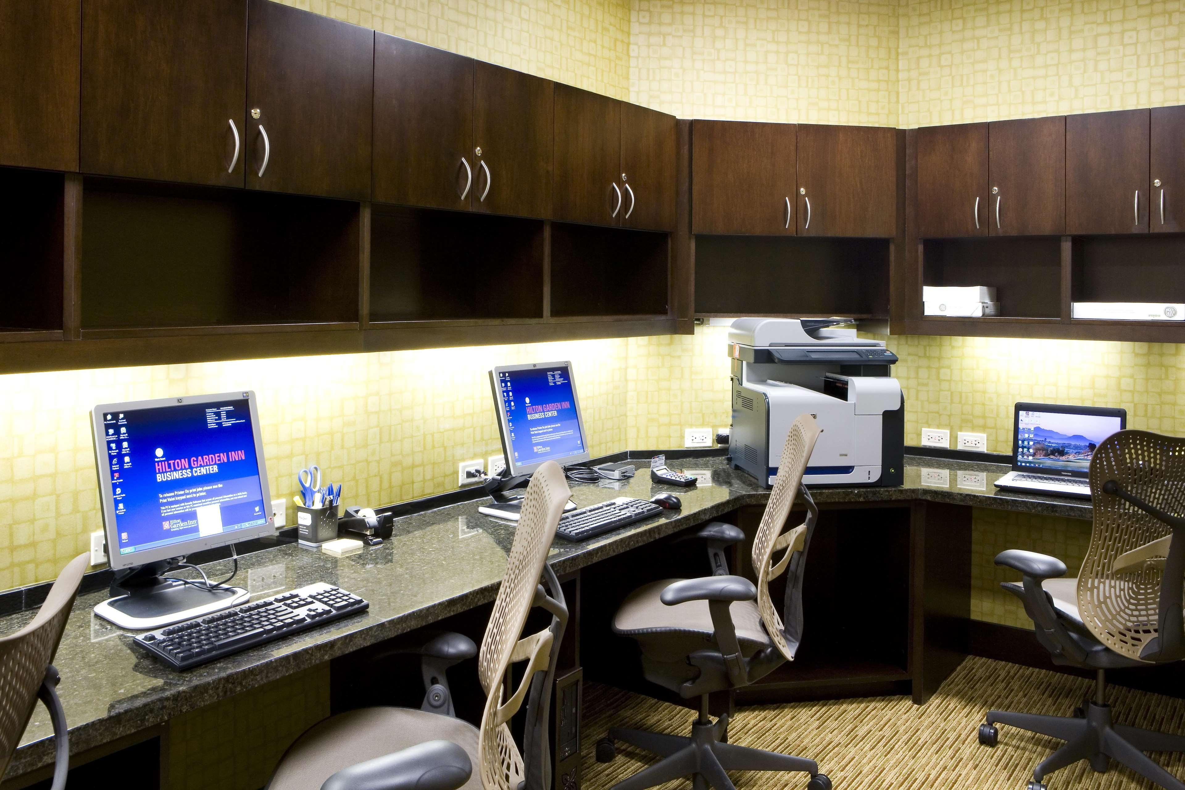 Hilton Garden Inn Shirlington Arlington Eksteriør billede