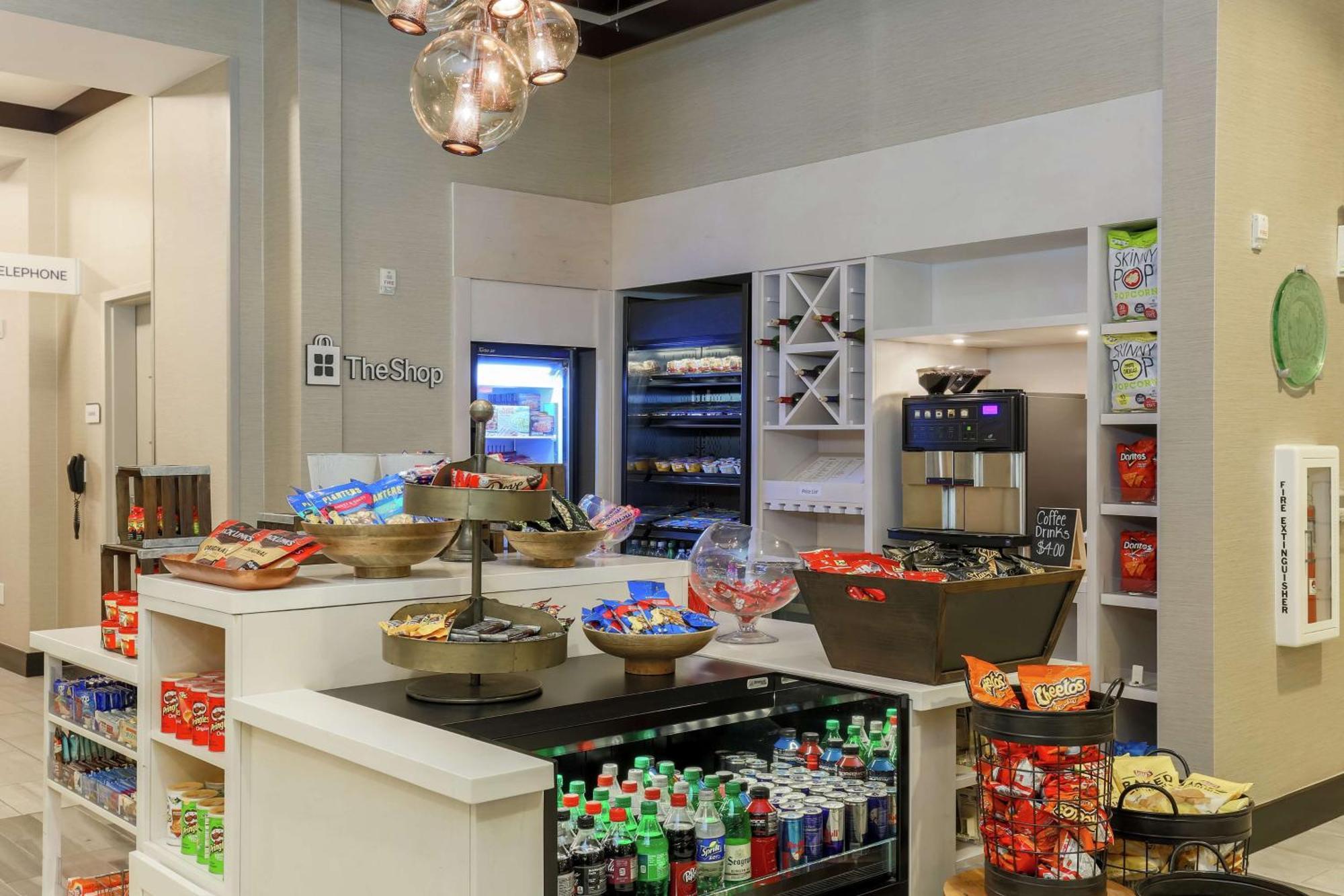 Hilton Garden Inn Shirlington Arlington Eksteriør billede
