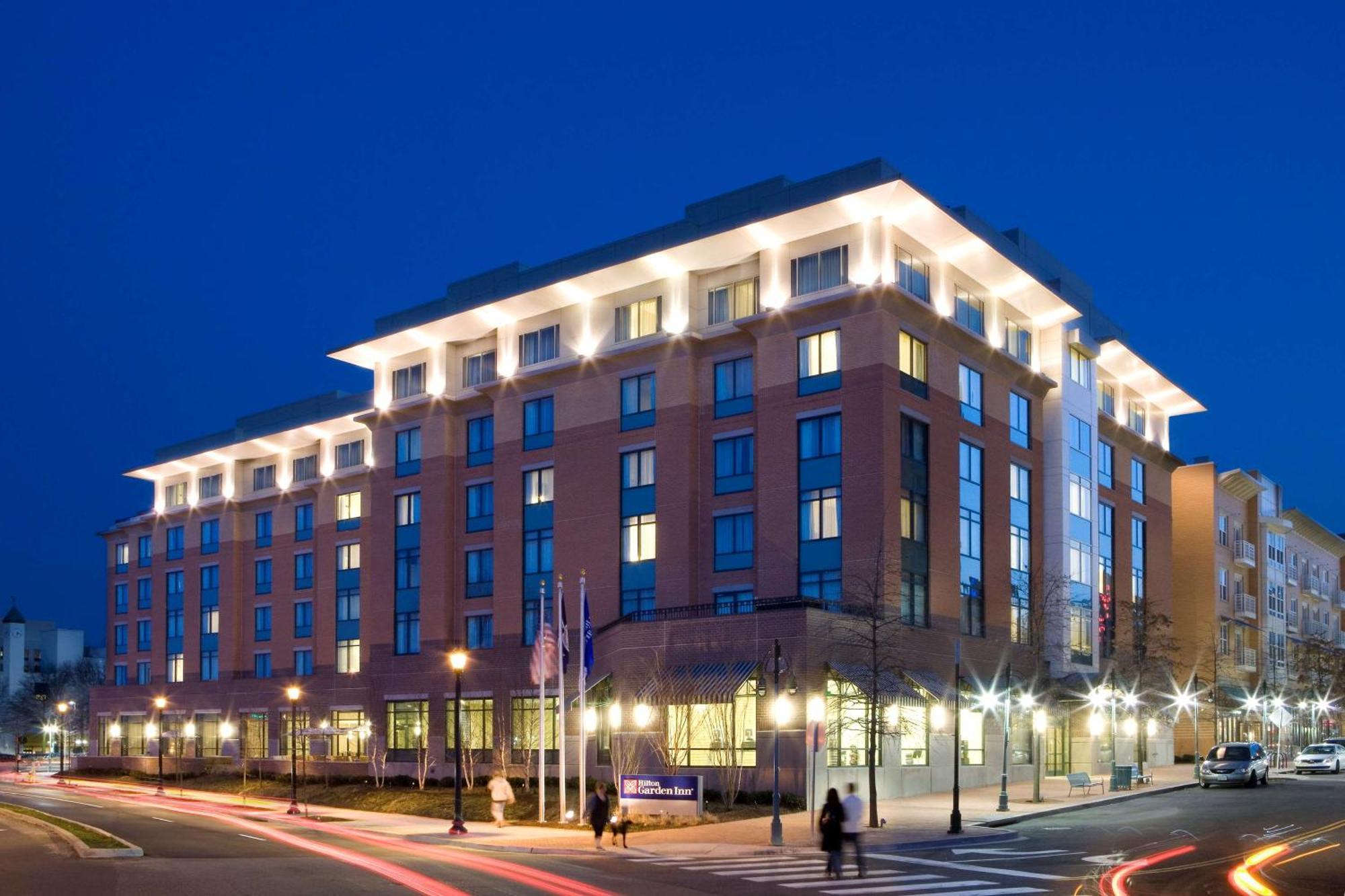 Hilton Garden Inn Shirlington Arlington Eksteriør billede